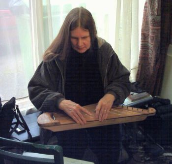 Playing my pentatonic kantele.